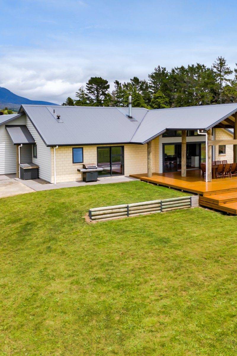 New Plymouth Country Residence