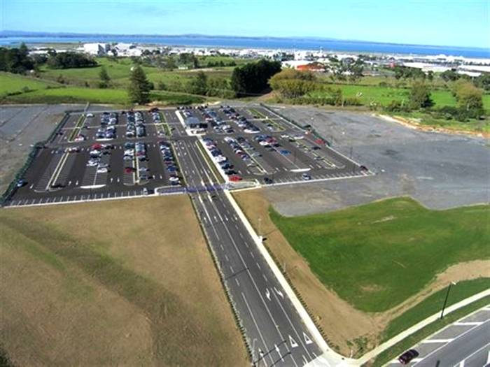 东北机场park n ride停车项目