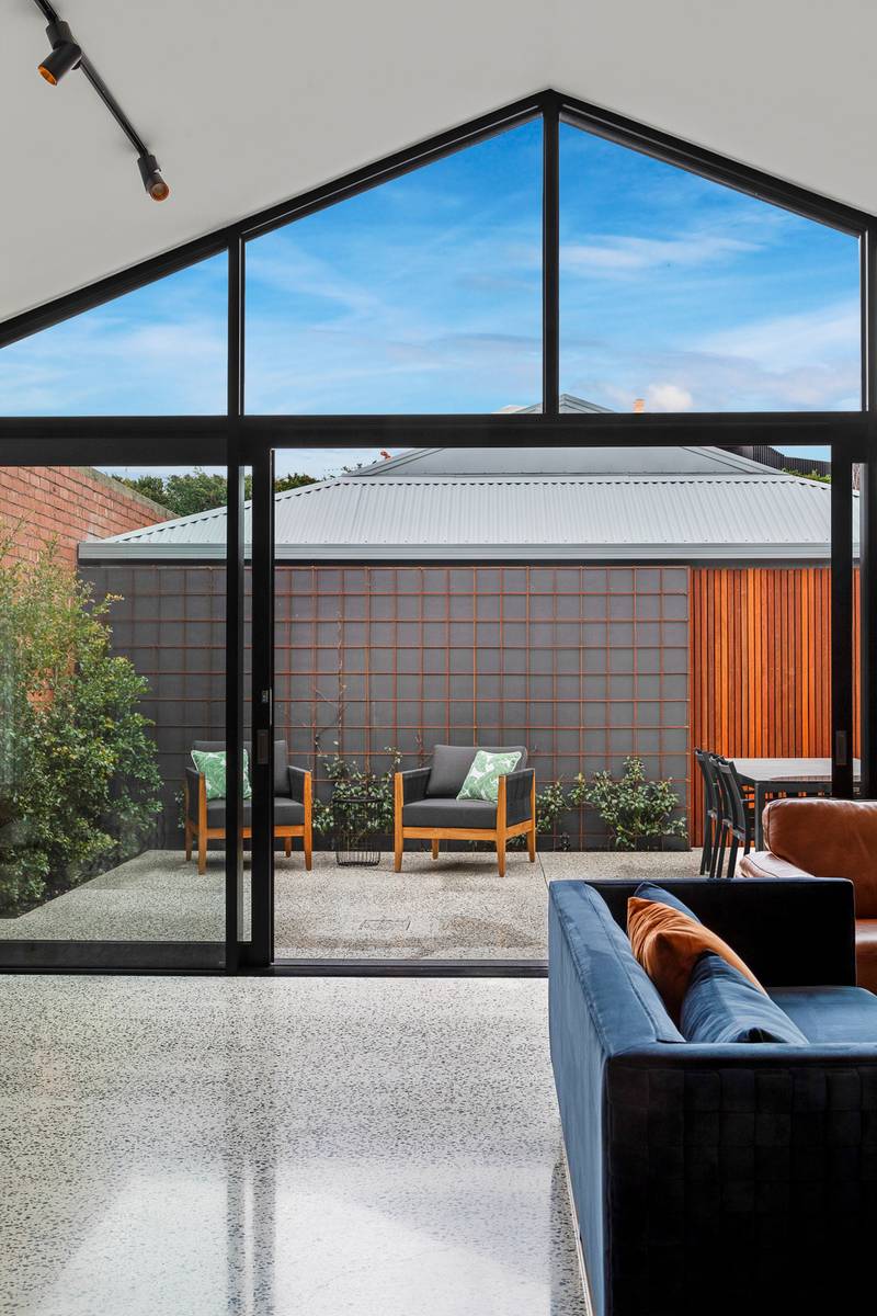 Ascot Vale Off-the-Plan Addition and Renovation Project