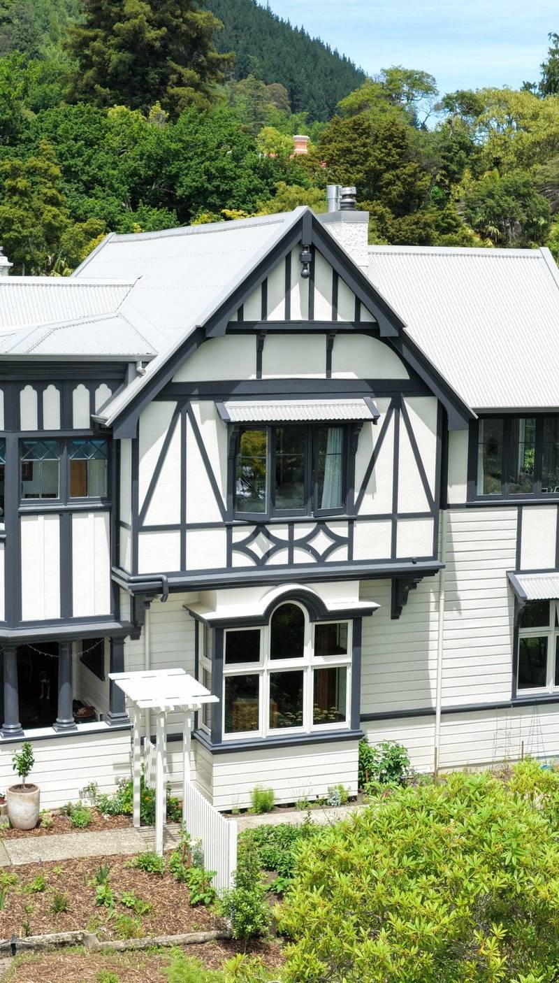 Richmond Ave Heritage Home Complete Renovation