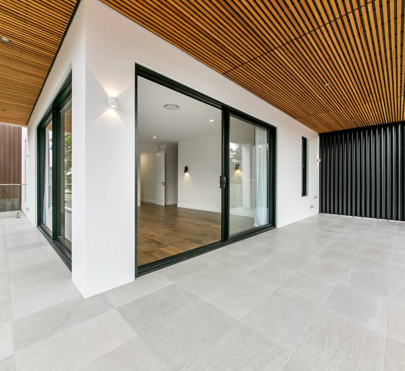 Kensington House: Cải tạo và mở rộng nhà phong cách Liên bang