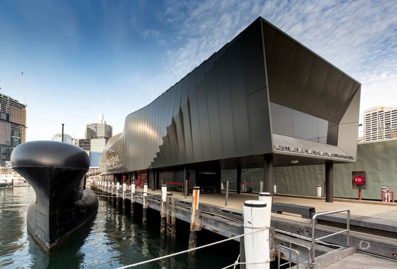 Warships Pavilion أعمال الجدران الستائرية