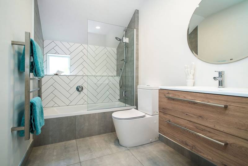 One Tree Hill Kitchen and Bathroom Renovation