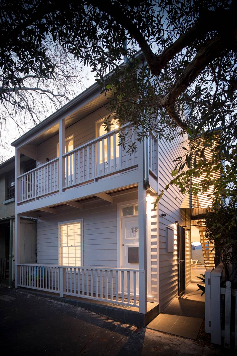 Concrete Awning: Sydney Heritage Terrace Renovation
