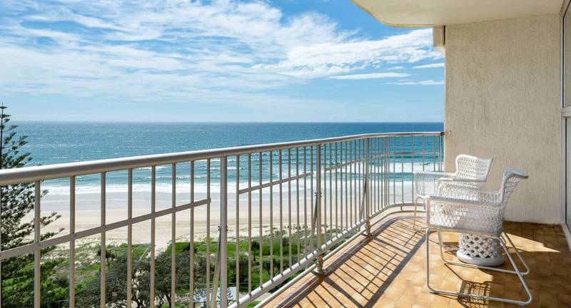 مشروع تجديد شقة Broadbeach