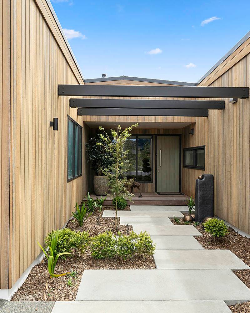 Albizia Grove: New Home Built Entirely in Timber
