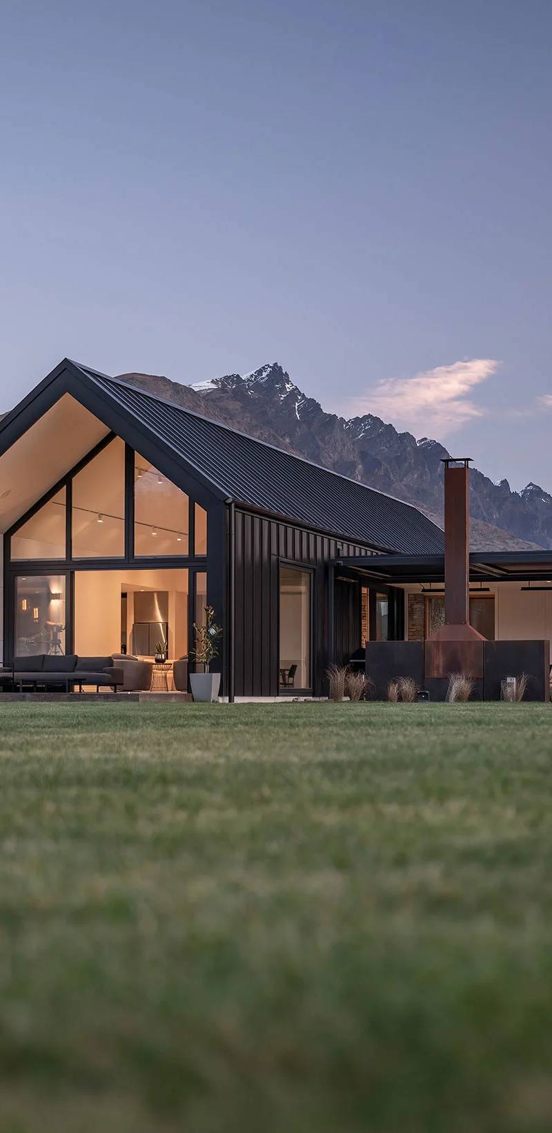 Queenstown T-shaped Passive Solar Residence
