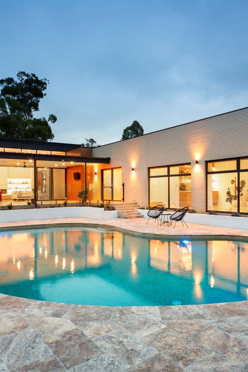 Family Living by the Pool in Weetangera