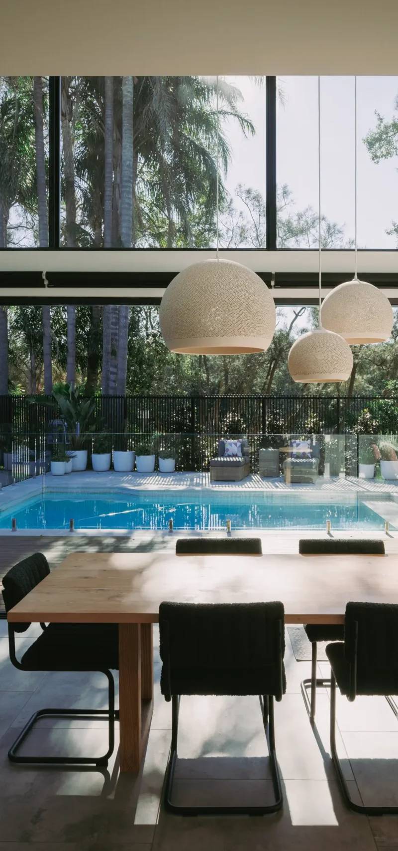 Full House Renovation at Narrabeen Lake