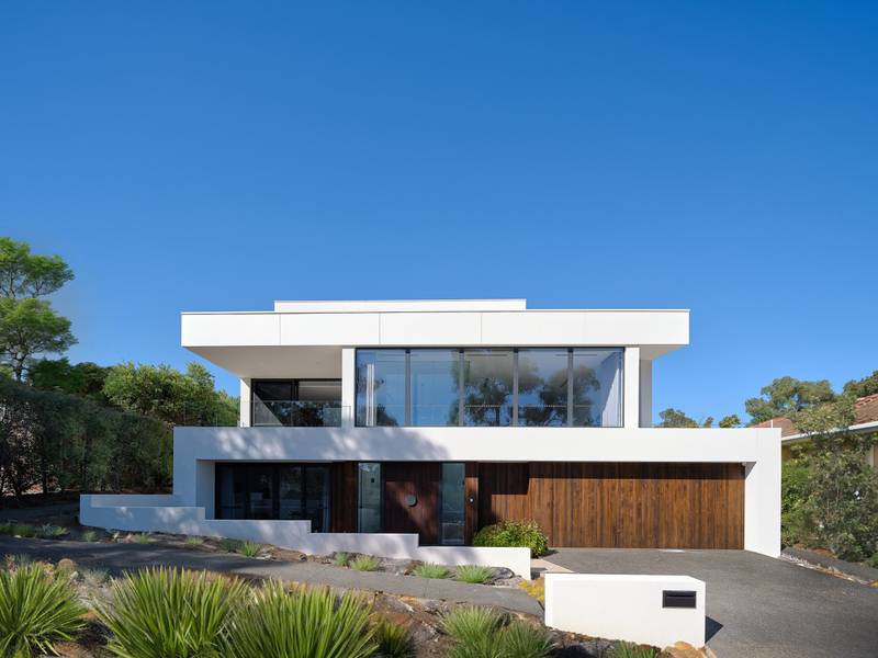 Villa Sereno: Nhà 3 tầng tại Campbell