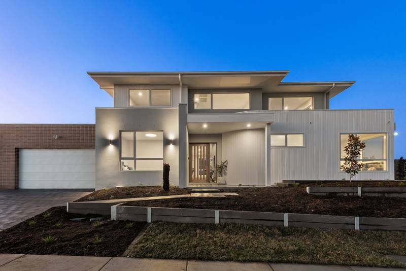 Vivienda House Nhà ở Hiện đại Sang trọng