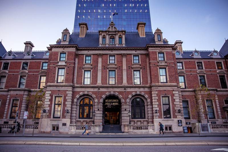 Perth City COMO Treasury Building 石板与铅屋面工程