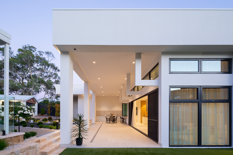 Bruce Residence تصميم الديكور الداخلي