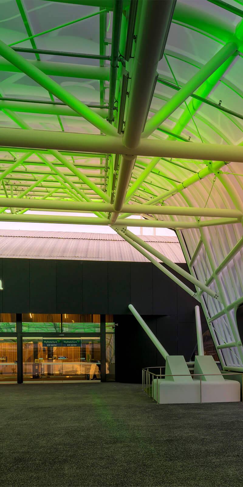 مشروع تجديد ملعب MyState Bank Arena في Glenorchy