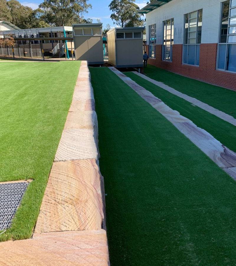 Quakers Hill High School户外区域改造项目