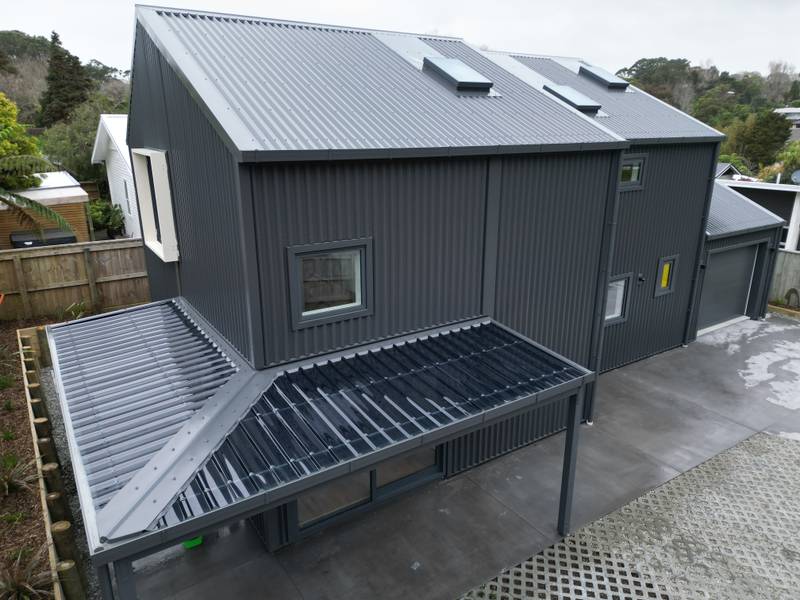 New Plymouth 紧凑地段两层新居