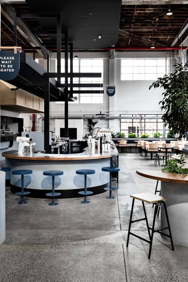Dự Án Cải Tạo Cửa Hàng Chính Thức Veneziano Cafe