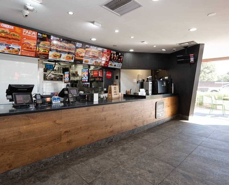 Greenacre Hungry Jack's Hoàn thiện cửa hàng