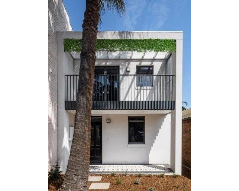 Annandale House 1: منزل جديد ووحدة سكنية ثانية في الجزء الخلفي