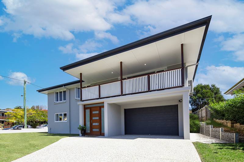 Stafford Heights Cải Tạo Toàn Diện và Mở Rộng Nhà