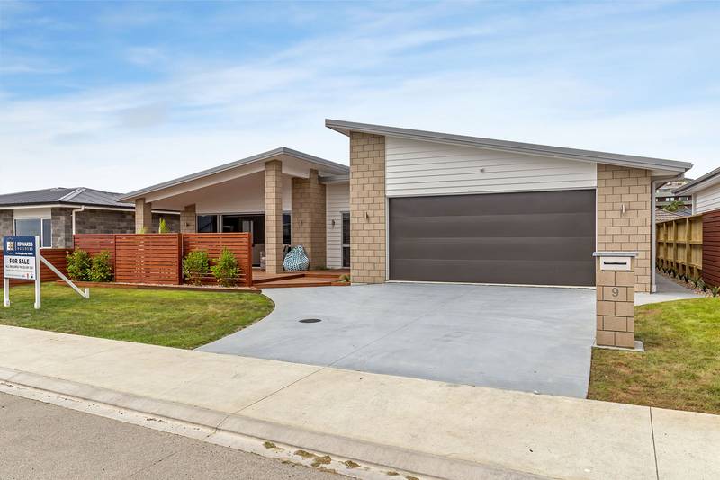Trevally Place Turnkey Design and Build Home