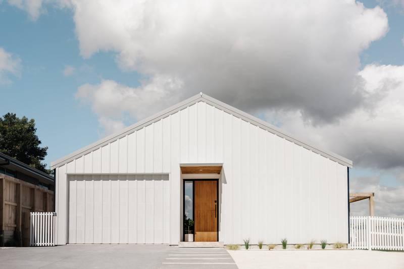 The Original Barn: Warkworth Modern Barn Residence