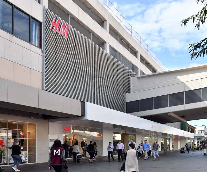 Công trình thi công cửa hàng H&M Wollongong