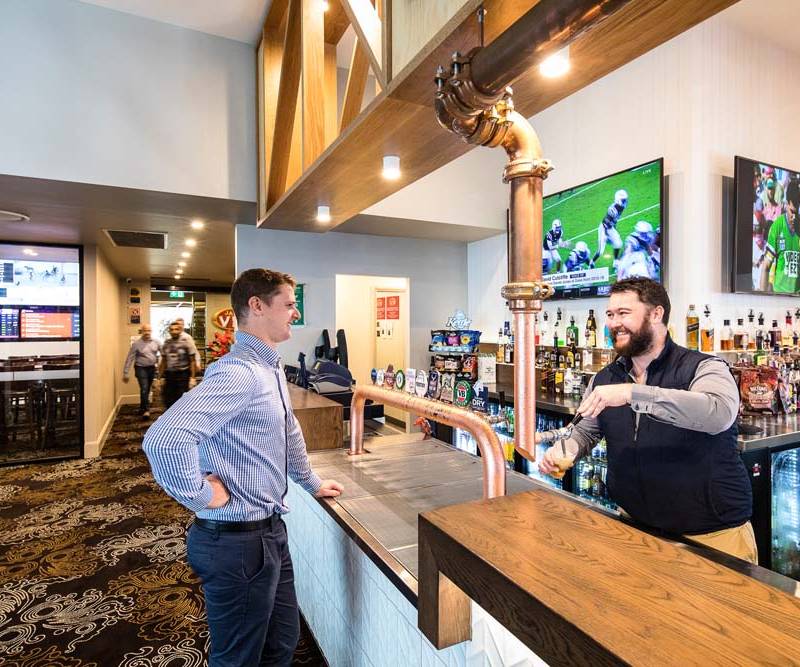 Kings Park Tavern 商业改造项目