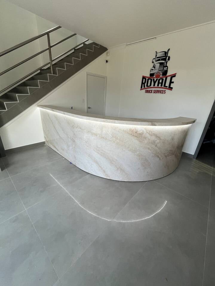 Royale Truck Services Commercial Renovation Project